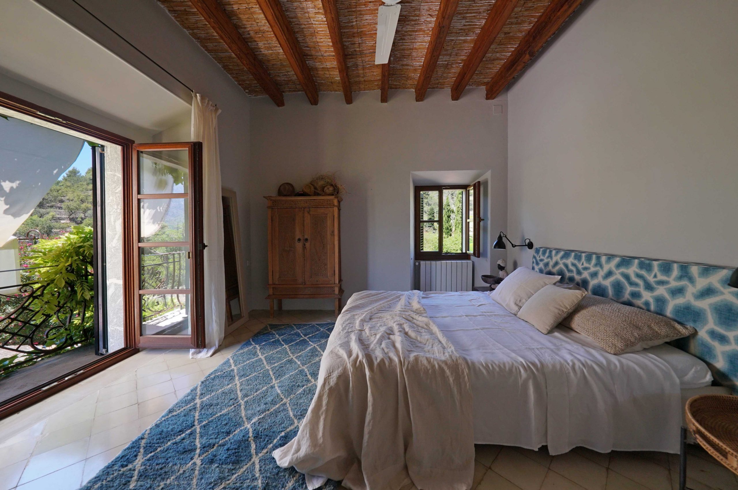 Habitación de la finca de la soledad en soller